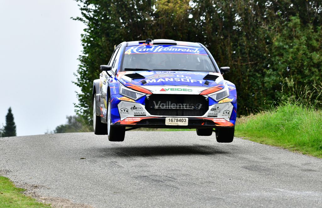 Simon Vallentin og Peter Egholm gav fuld gas i deres Hyundai i20N Rally2 og blev nummer to i deres klasse
(Foto: Morten Dam)